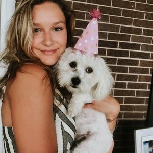 Meet your Posher, Katie